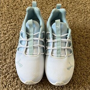 Puma Kids Light Blue Sneakers size 2.5 C